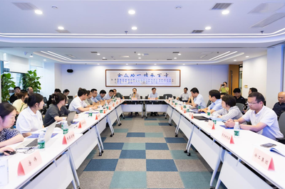 開展產業(yè)鏈黨建聯(lián)盟“四進四區(qū)”活動——2024江蘇軟件產業(yè)政策宣貫解讀環(huán)省行走進徐州